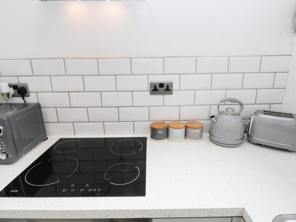 Apartamento The Surfers Bolt Hole Whitby Exterior foto