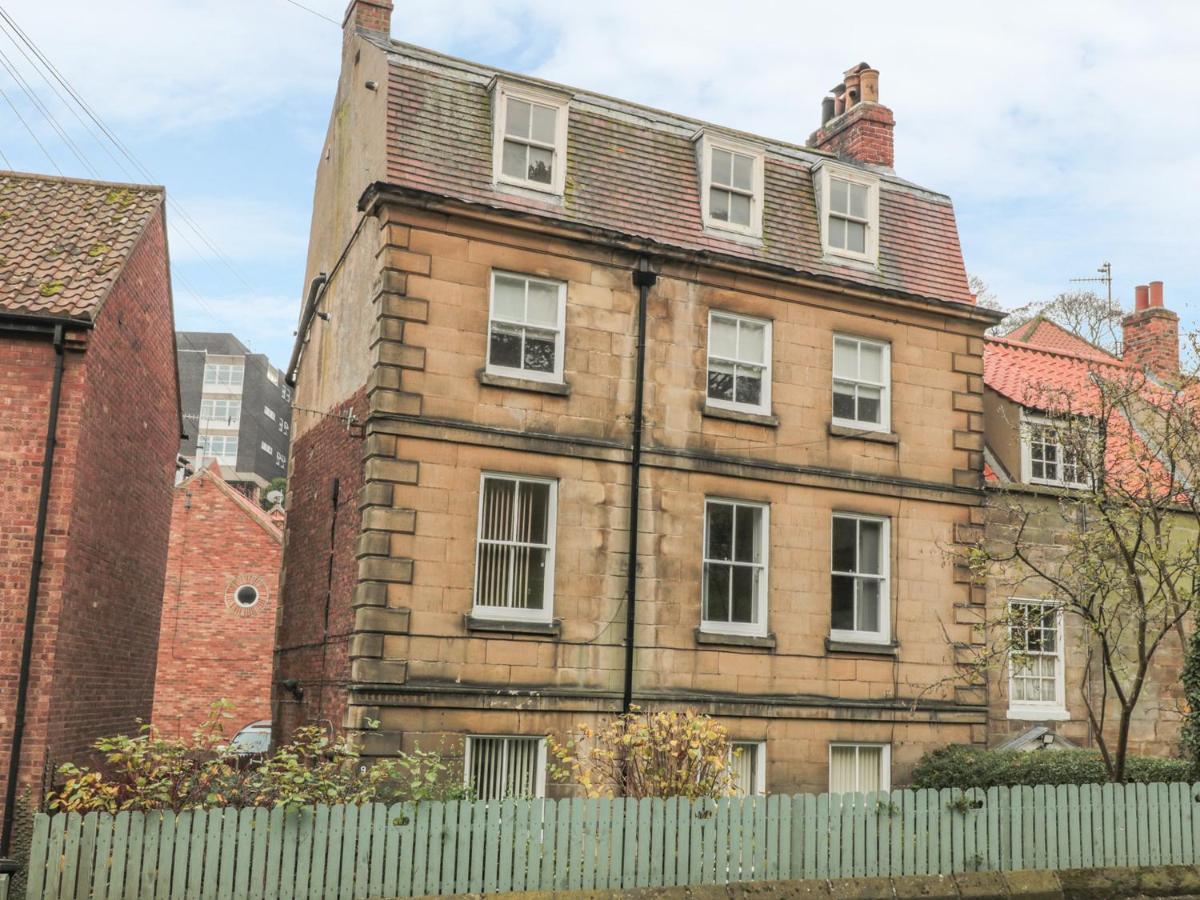 Apartamento The Surfers Bolt Hole Whitby Exterior foto